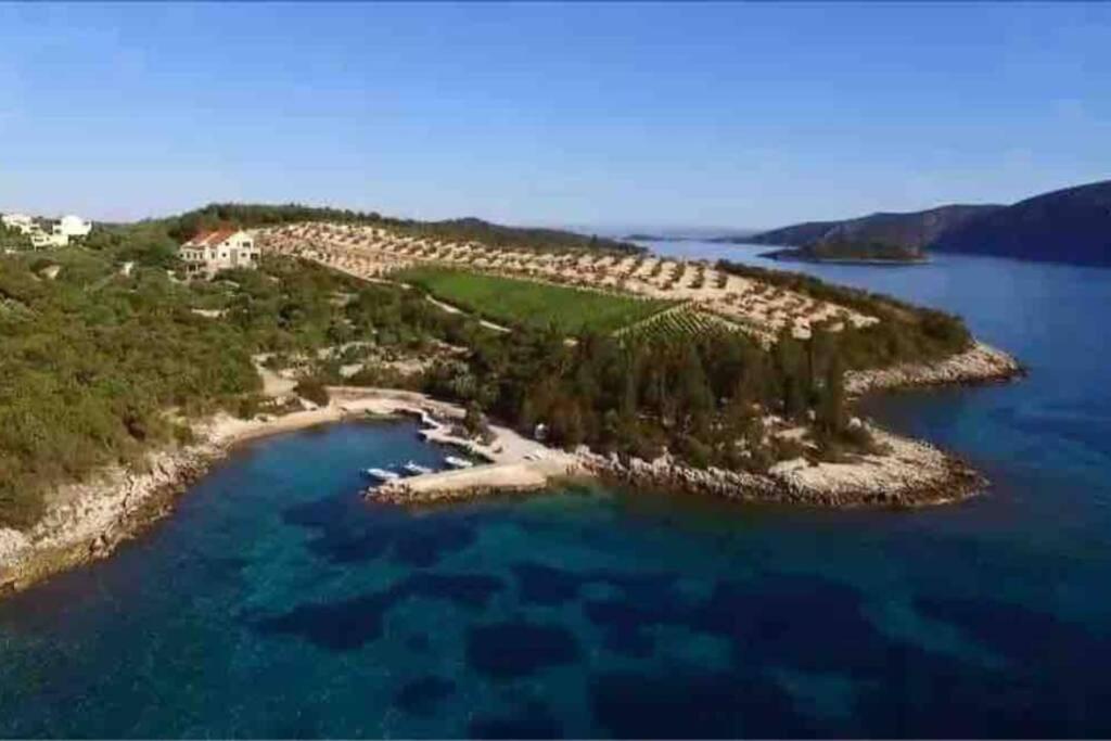 Deluxe Apartman “ Koromacna” Kneza Bagian luar foto