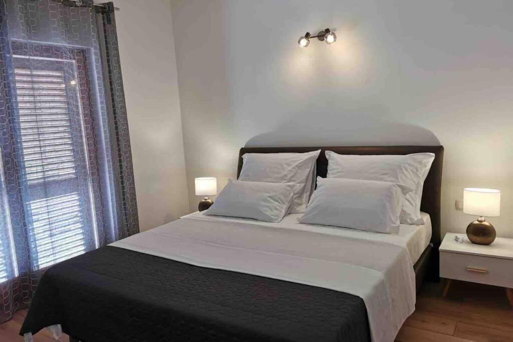Deluxe Apartman “ Koromacna” Kneza Bagian luar foto